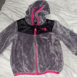 North face infant OSO fleece hoodie jacket grey pink 18-24M good used condition